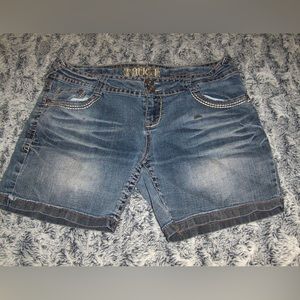 JR. PLUS💖Truce Low Rise Denim shorts- 15